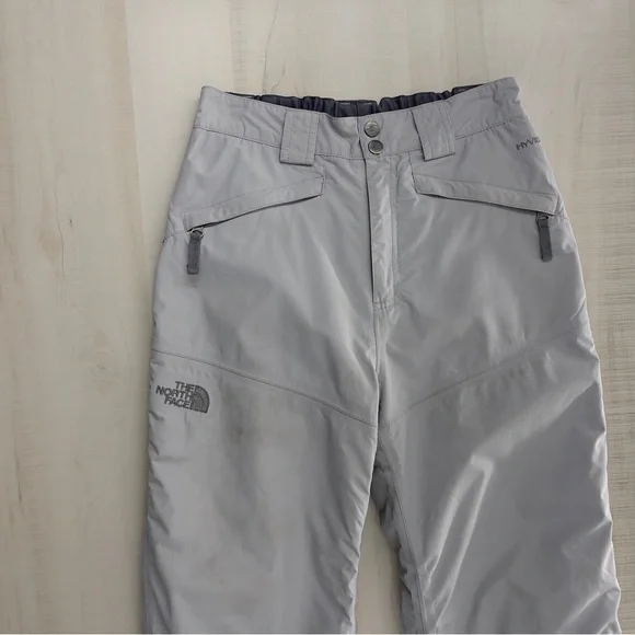THE NORTH FACE boys large snow pants hiking camping waterproof outdoors sledding - Picture 3 of 9